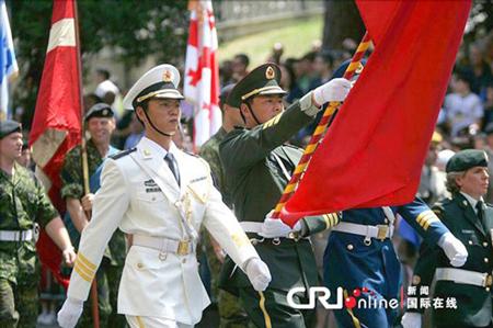 中國(guó)儀仗隊(duì)參加俄羅斯閱兵，展現(xiàn)軍威與友誼的壯麗畫卷，中俄友誼見(jiàn)證，中國(guó)儀仗隊(duì)參加俄羅斯閱兵，壯麗畫卷展現(xiàn)軍威與深情友誼
