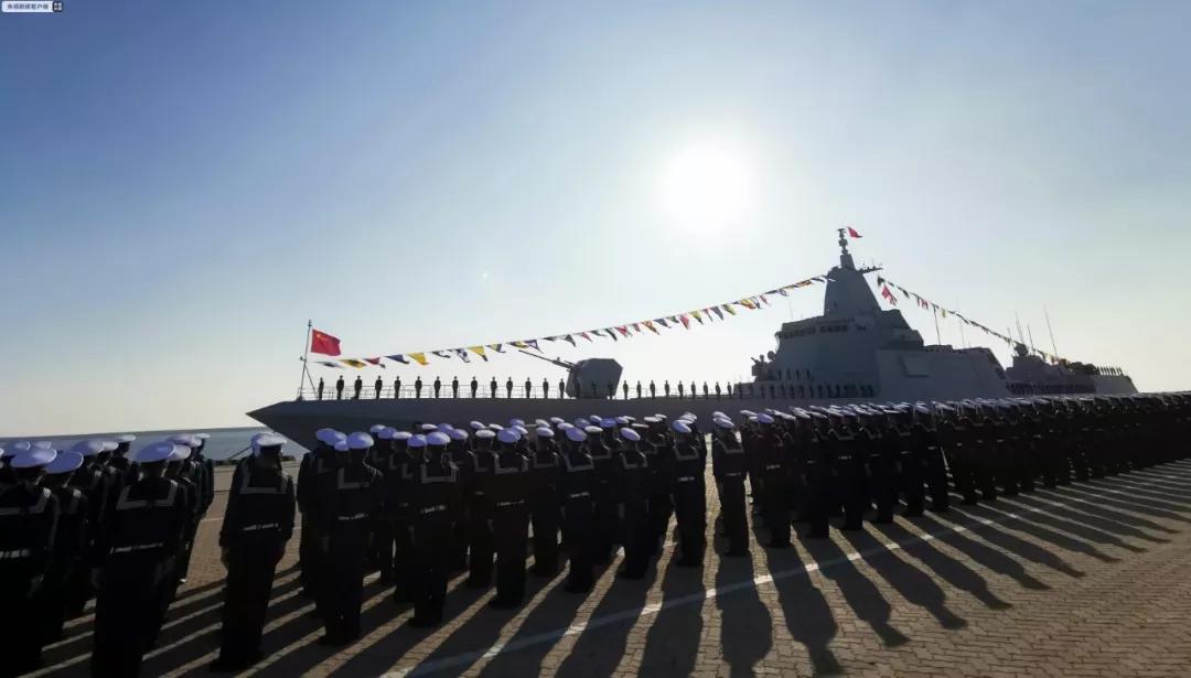 南昌艦艦長(zhǎng)，一位海軍英雄的榮耀與擔(dān)當(dāng)，南昌艦艦長(zhǎng)，海軍英雄的榮耀與擔(dān)當(dāng)之旅
