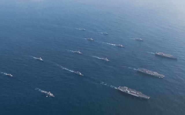 美軍艦穿越海峽，國(guó)際水域的航行自由與挑戰(zhàn)，美軍艦穿越海峽，航行自由與國(guó)際水域的挑戰(zhàn)