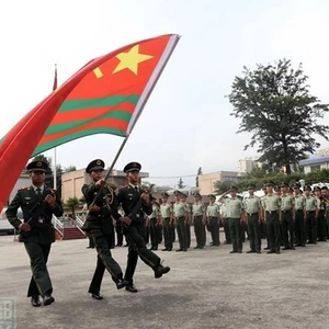 武警部隊軍旗，榮耀的象征與力量的體現(xiàn)，武警部隊軍旗，榮耀與力量的象征