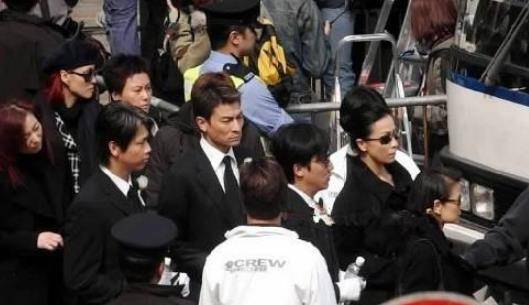 畢福劍追悼會(huì)過(guò)程回顧，緬懷巨星，致敬傳奇人生，畢福劍追悼會(huì)回顧，緬懷巨星，致敬傳奇人生