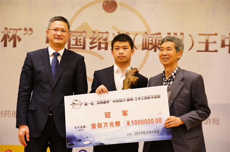 王中王鐵算一肖，揭秘生肖運勢與神秘預(yù)測，揭秘生肖運勢與預(yù)測，王中王鐵算一肖的獨特洞察