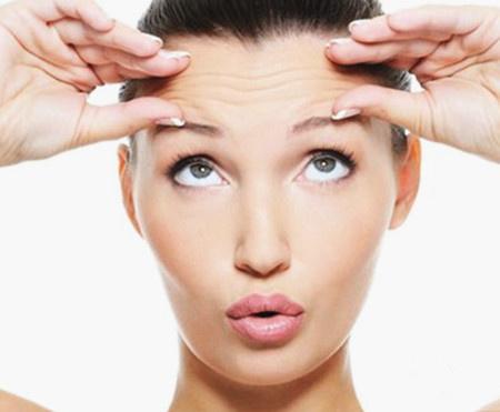 如何有效去除抬頭紋，重塑青春容顏，如何去除抬頭紋，重塑年輕面容？