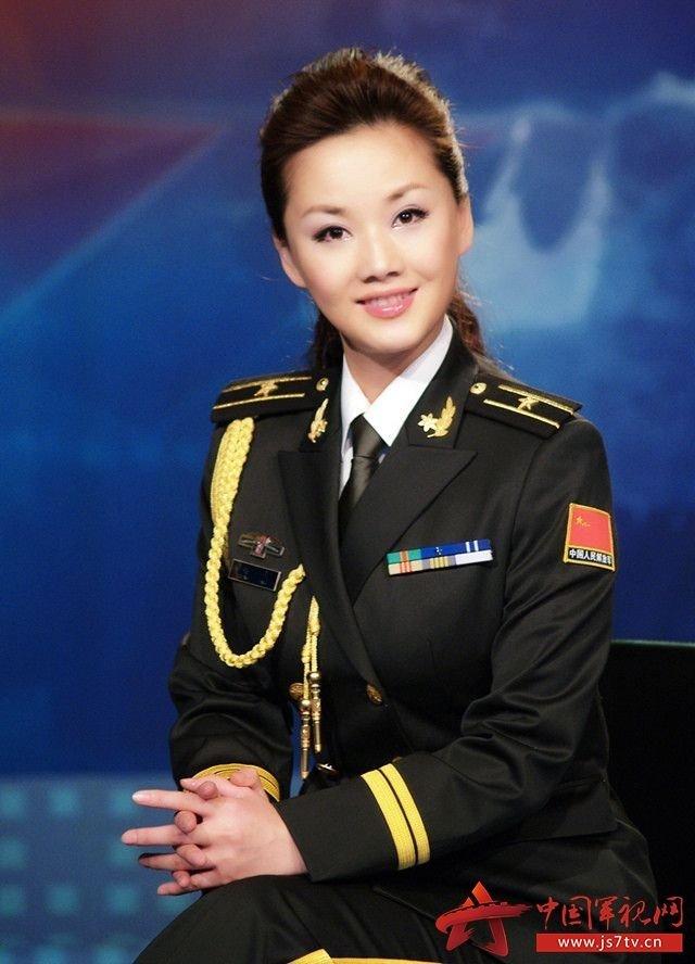 CCTV軍事頻道，聚焦軍事熱點(diǎn)，傳遞國(guó)防力量，CCTV軍事頻道，聚焦軍事熱點(diǎn)，展現(xiàn)國(guó)防力量