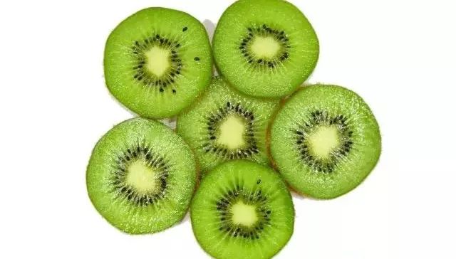 孕婦可以吃獼猴桃嗎，營養(yǎng)專家為你解答，孕婦能否食用獼猴桃？營養(yǎng)專家來解答。