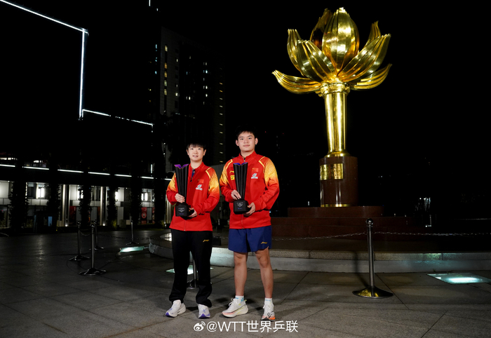 澳門(mén)六開(kāi)彩開(kāi)獎(jiǎng)結(jié)果2020年回顧與解析，澳門(mén)六開(kāi)彩開(kāi)獎(jiǎng)結(jié)果回顧與解析，聚焦2020年數(shù)據(jù)
