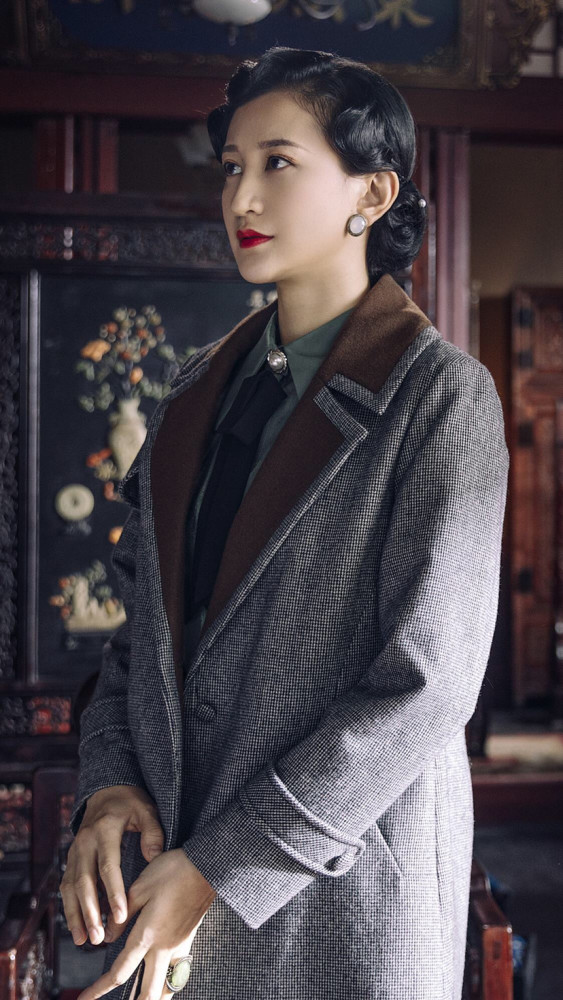 明星圖片霸氣，魅力無限，光彩奪目，明星風(fēng)采，霸氣魅力，光彩奪目