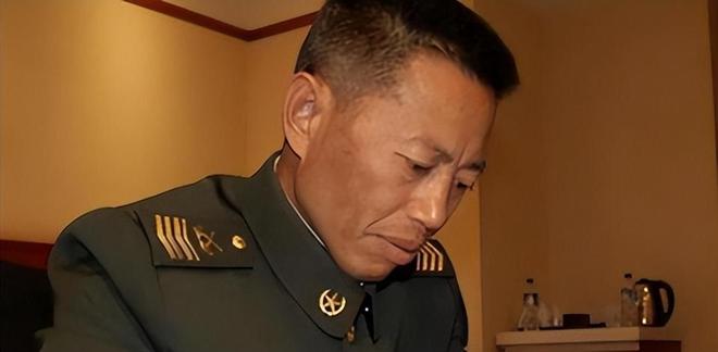 軍士長待遇詳解，軍士長待遇全面解析