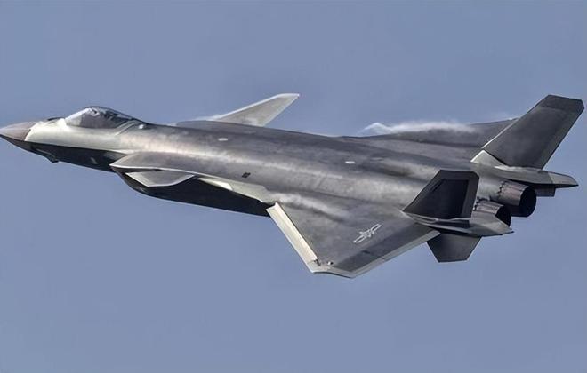 中國最新戰(zhàn)機(jī)殲-40，技術(shù)突破與未來展望，中國殲-40最新戰(zhàn)機(jī)，技術(shù)突破與未來展望