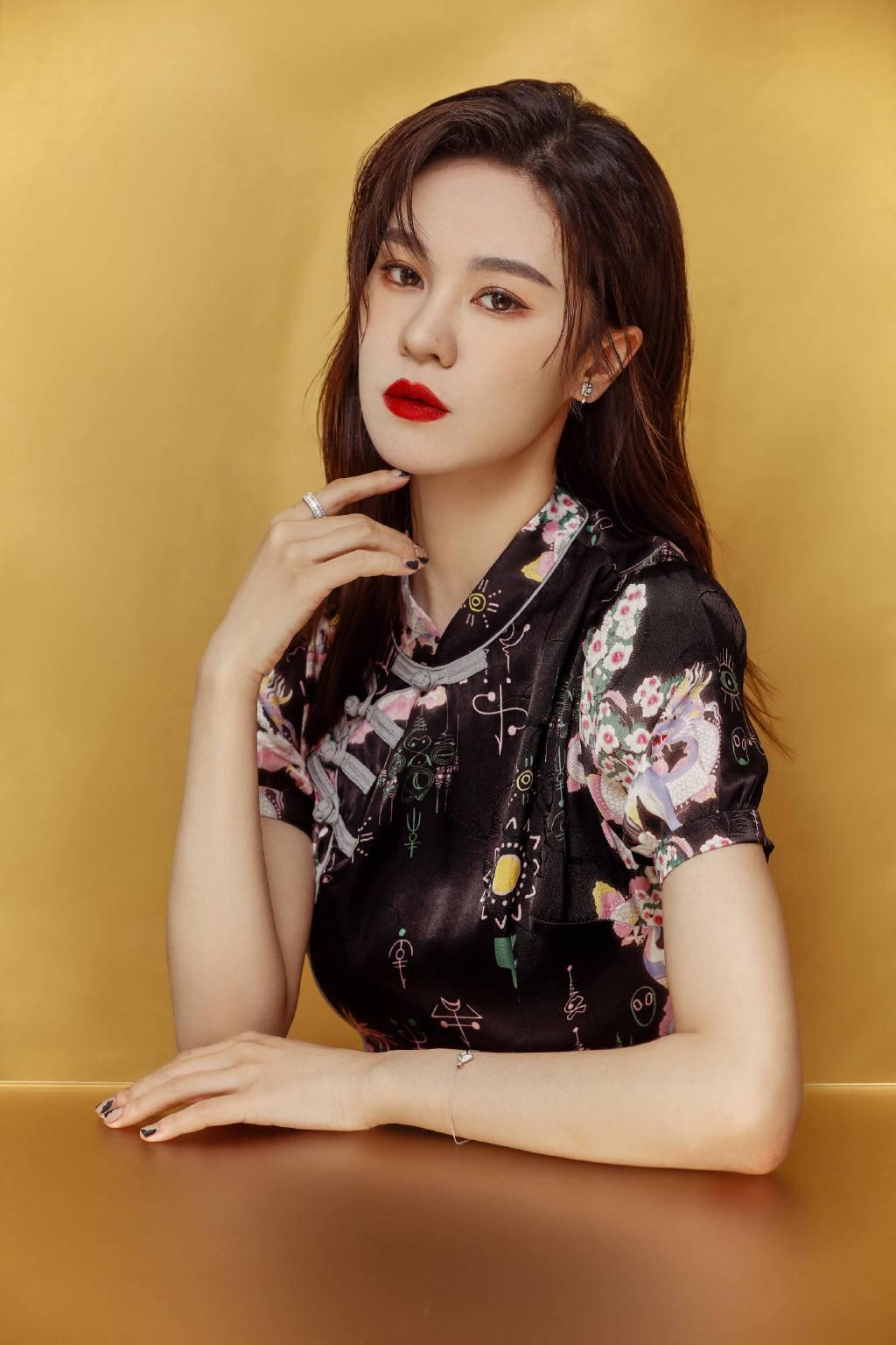 郁可唯有男朋友嗎？——探尋明星的私密情感世界，揭秘郁可唯的情感狀態(tài)，探尋明星私密情感世界是否有新戀情？