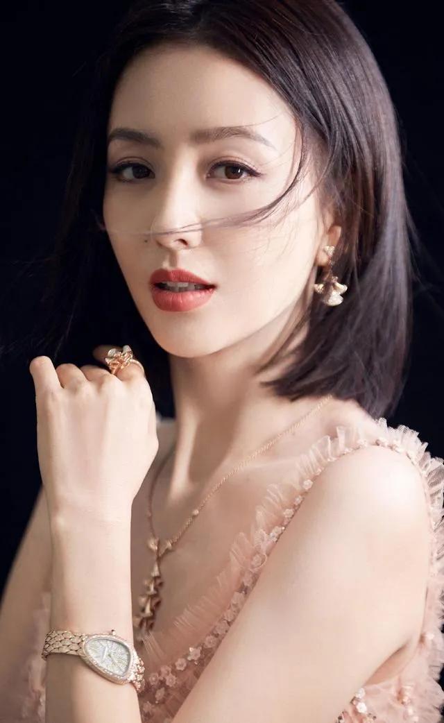 女明星顏值排行，誰是最閃耀的星辰？，女明星顏值大比拼，誰是最耀眼的星辰？