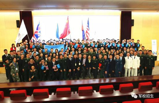 戰(zhàn)略支援部隊(duì)信息工程大學(xué)，探索信息技術(shù)的奧秘，戰(zhàn)略支援部隊(duì)信息工程大學(xué)，信息技術(shù)奧秘的探索之旅