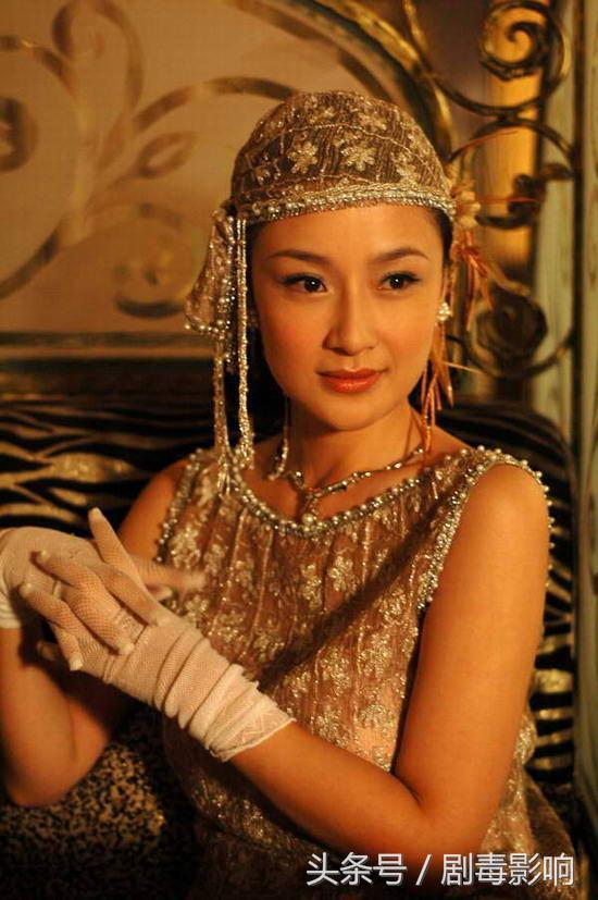 劉亦菲，高級交際花的魅力與風(fēng)采——天涯社區(qū)熱議話題，天涯熱議，劉亦菲的高級交際花魅力與風(fēng)采展現(xiàn)