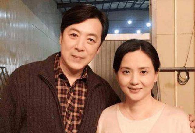 演員胡靜的老公朱亞文，職業(yè)背景與人生軌跡探究，胡靜老公朱亞文，職業(yè)背景與人生軌跡揭秘